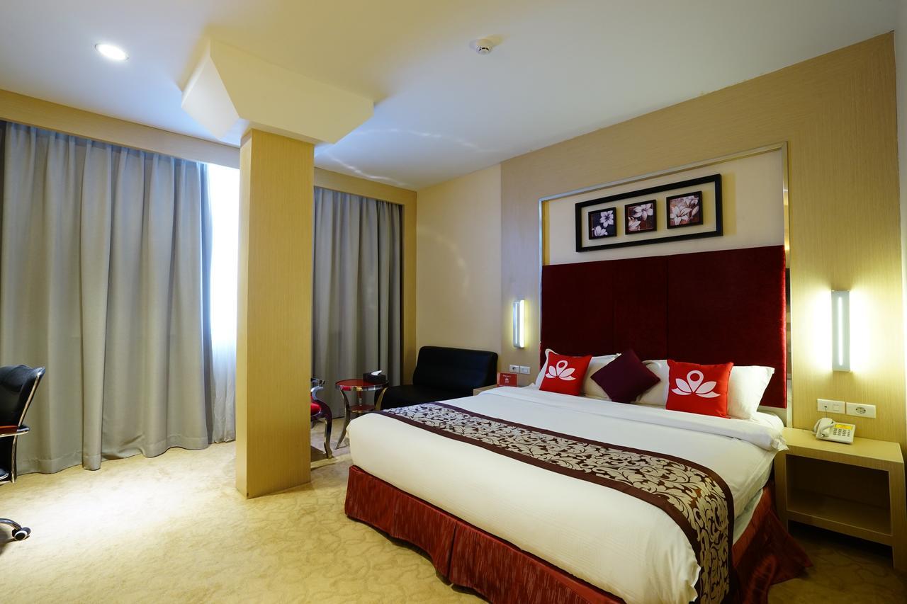 Zen Rooms Near Bcs Mall Penuin Batam Екстериор снимка